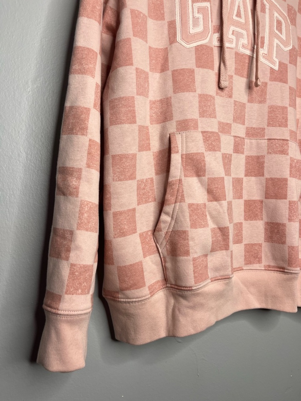 GAP Women’s Pink Checkerboard Spellout Pullover Hoodie Sweatshirt Large NWT CC - Picture 8 of 13